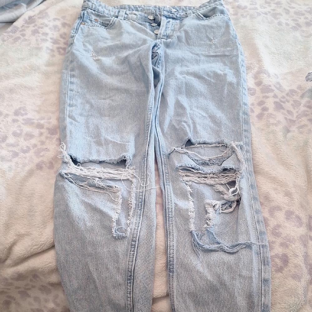 Casual Light Blue Distressed Boyfriend Jeans